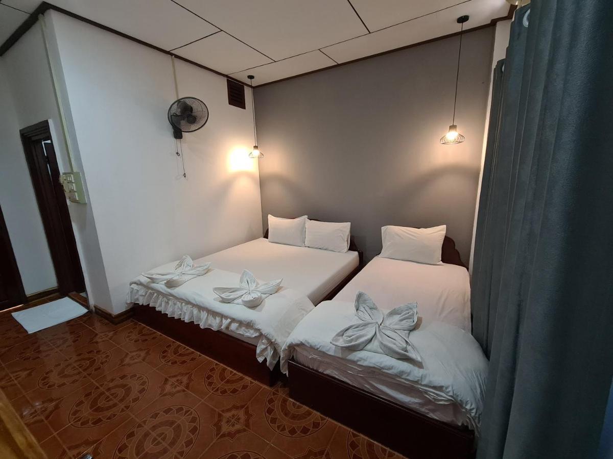 Saphaothong Guesthouse Ванг-Виенг Экстерьер фото