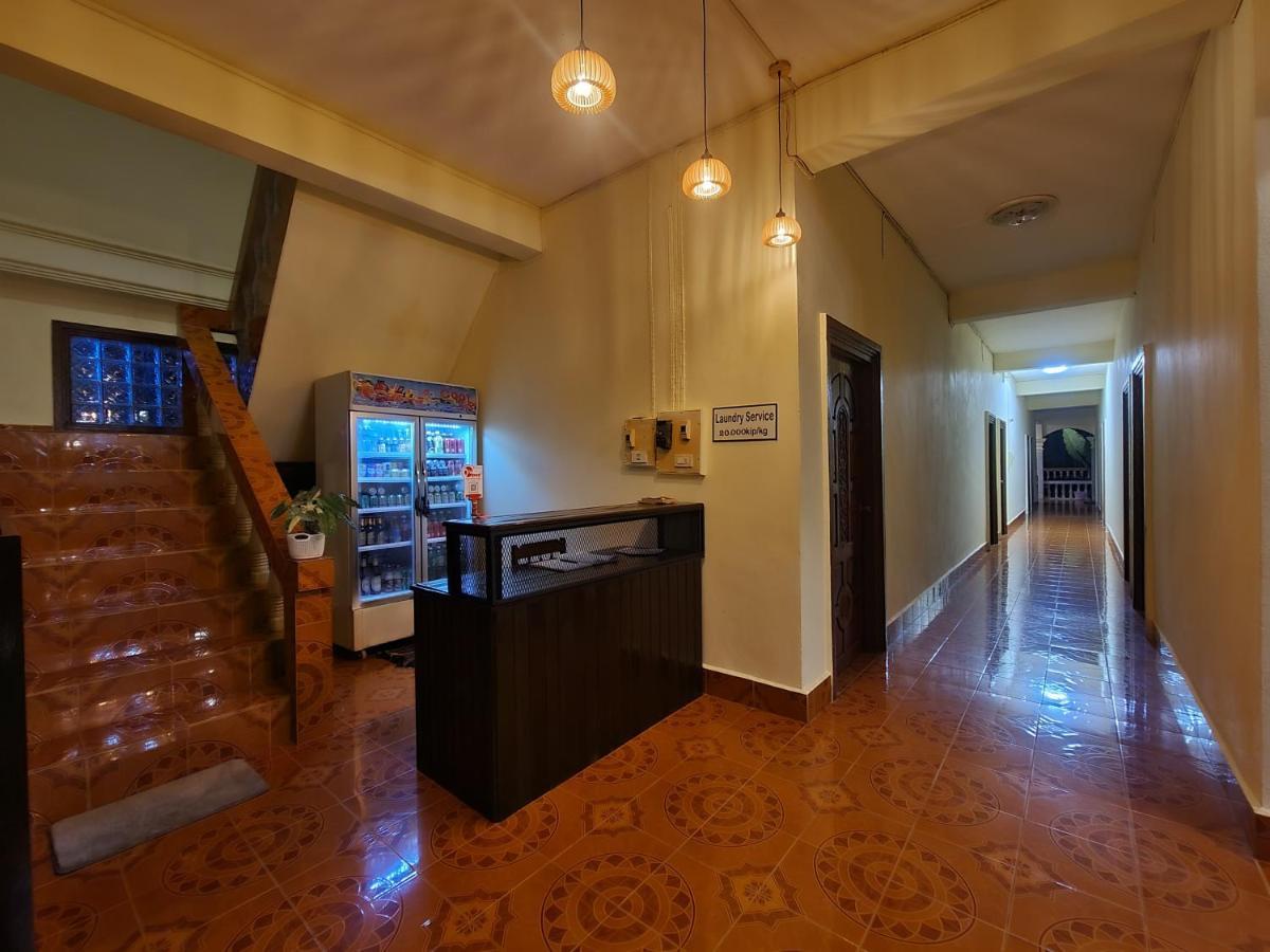 Saphaothong Guesthouse Ванг-Виенг Экстерьер фото