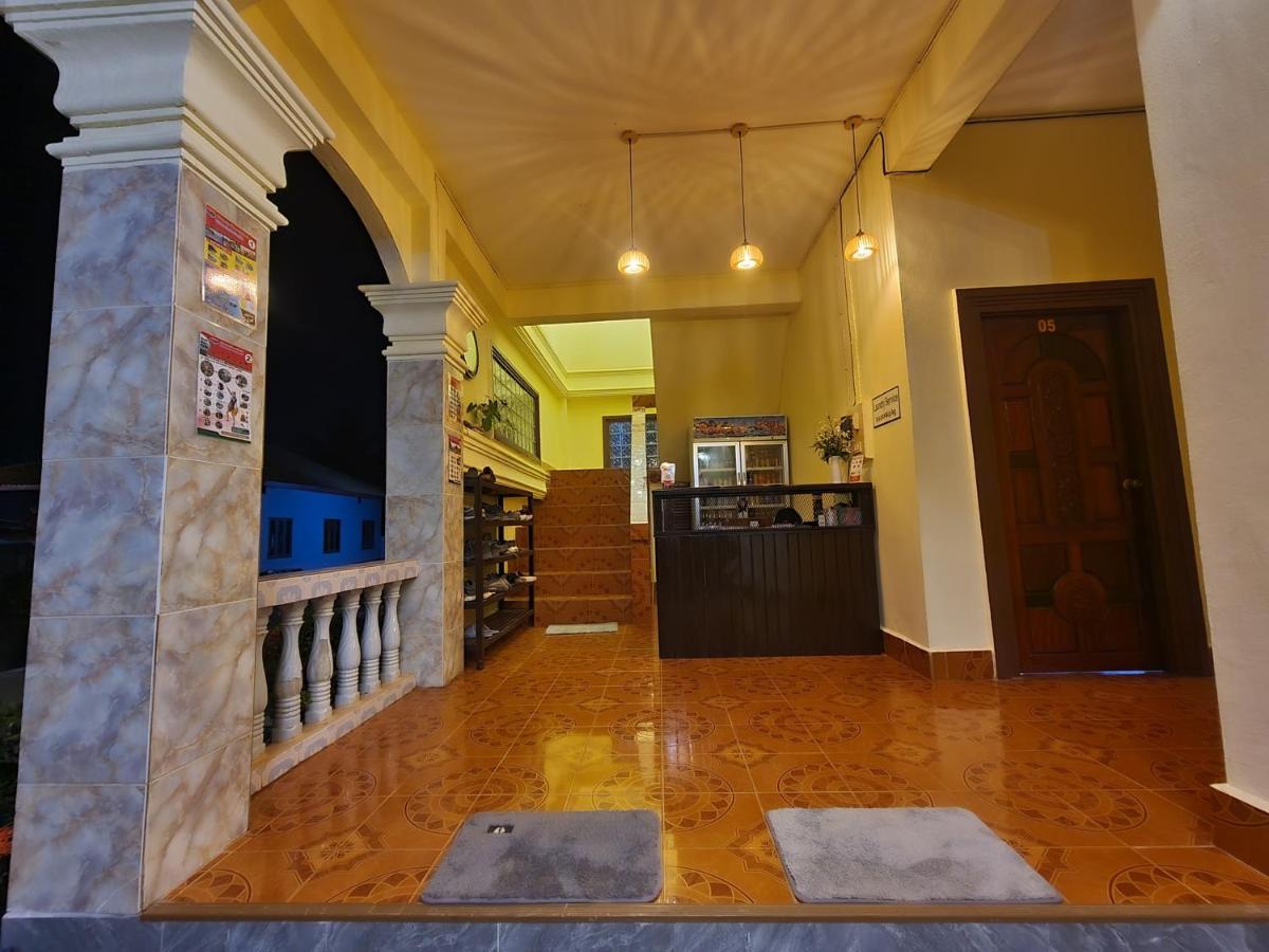 Saphaothong Guesthouse Ванг-Виенг Экстерьер фото