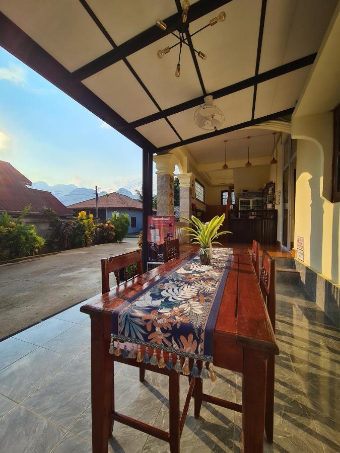 Saphaothong Guesthouse Ванг-Виенг Экстерьер фото